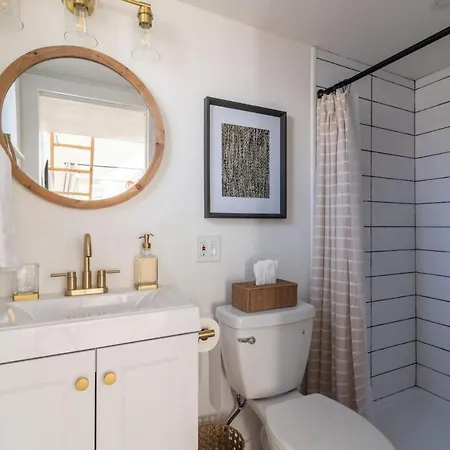 Boho Tiny Home - Walkable To The Best Of East Austin Exterior photo